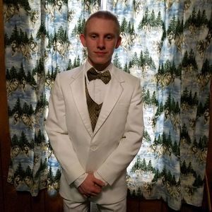 Meet your Posher, Alexander